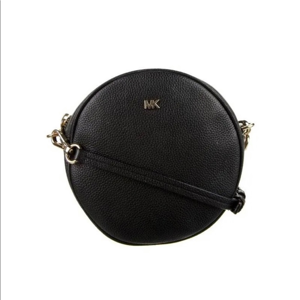 Black Michael Kors Crossbody Purse